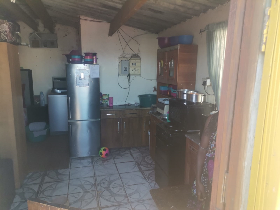 1 Bedroom Property for Sale in Kwanonqaba Western Cape